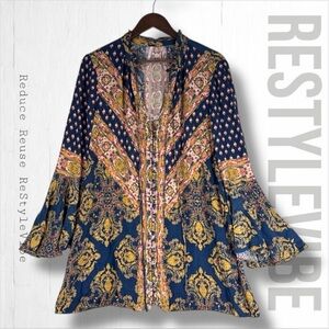 FREE PEOPLE Women’s Size M Top Shirt Tunic Blouse Boho V-Neck Button Front Long